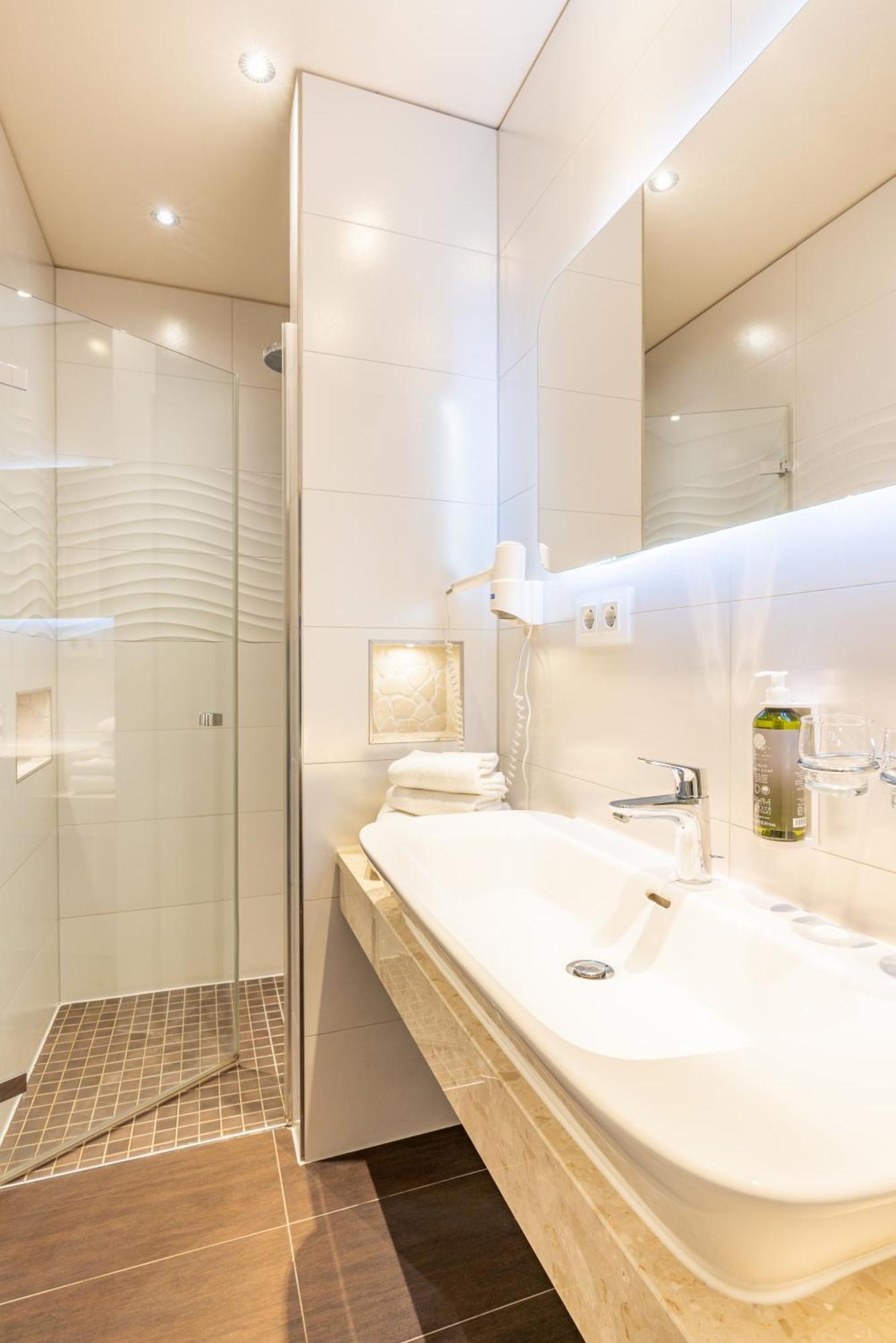 Hotel Buchenpark Херингсдорф Стая снимка